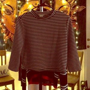 3/4 sleeve black and white stripe crop top